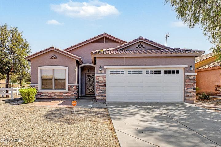 15 W DESERT VISTA Trail, San Tan Valley, AZ