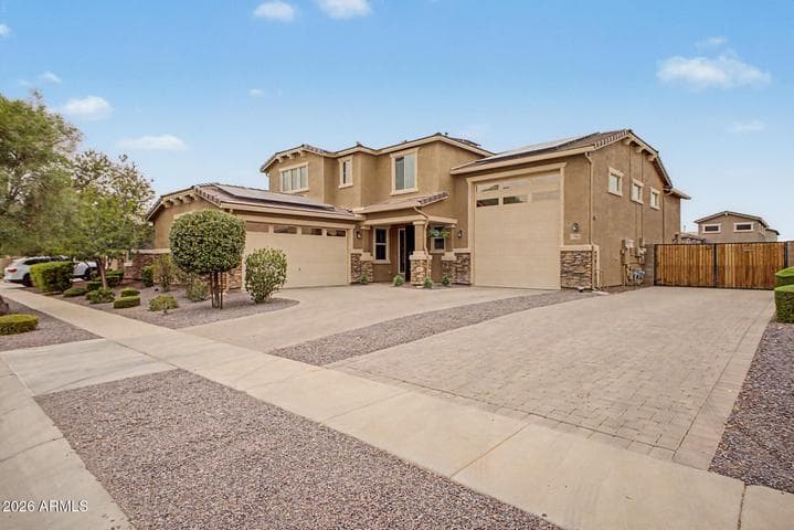 17352 W HEDGEHOG Place, Surprise, AZ