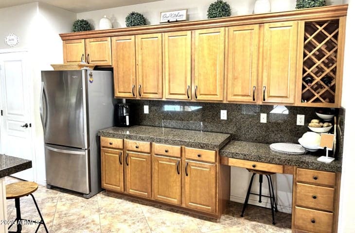 329 W CARIBBEAN Drive, Casa Grande, AZ