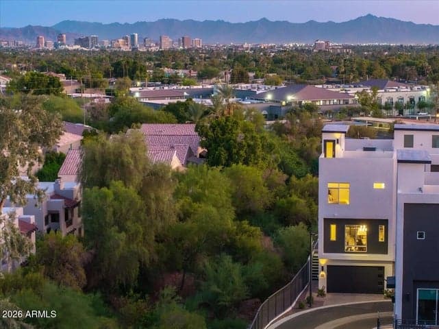 1717 E MORTEN Avenue #64, Phoenix, AZ