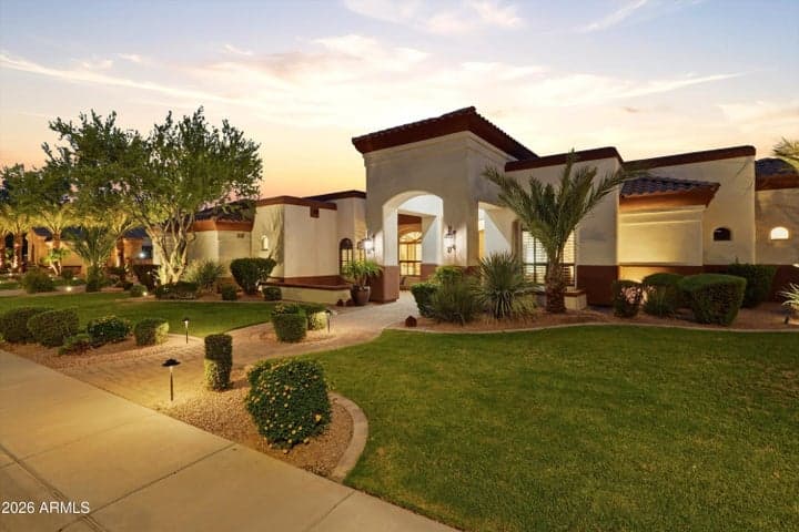 4406 E CAPRICORN Place, Chandler, AZ