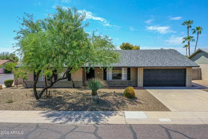 4541 E Willow Avenue, Phoenix, AZ