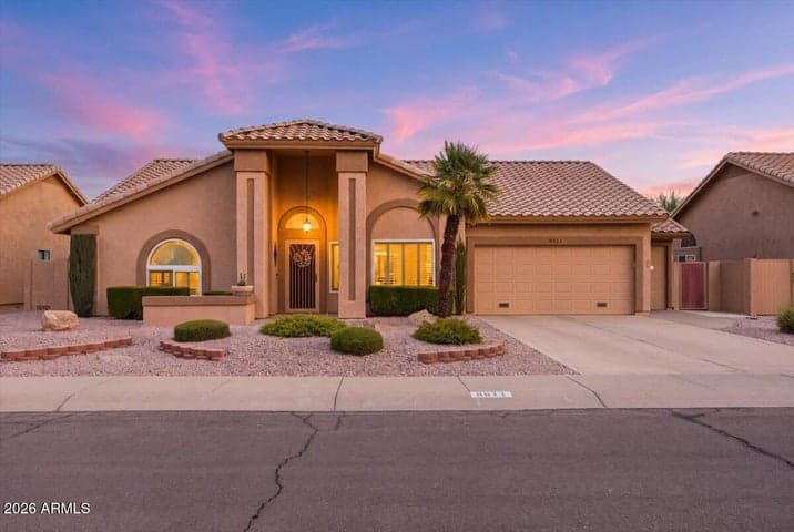 8811 W KIMBERLY Way, Peoria, AZ