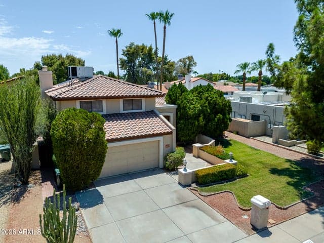 4023 W BEVERLY Lane, Phoenix, AZ