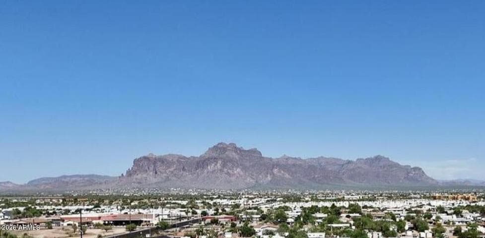 662 N IRONWOOD Drive, Apache Junction, AZ