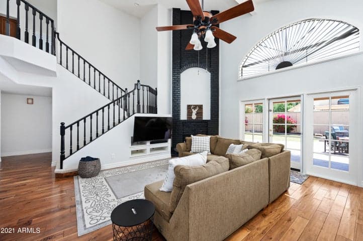 1660 W HONEYSUCKLE Lane, Chandler, AZ