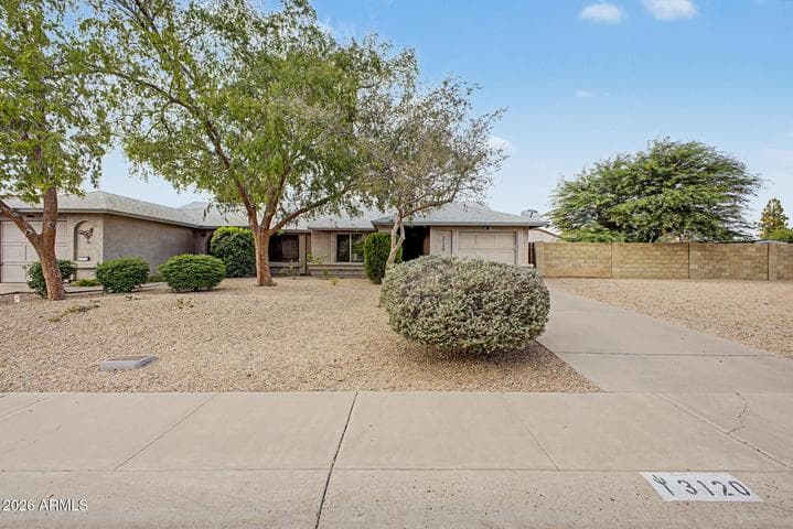 3120 W RUNION Drive, Phoenix, AZ