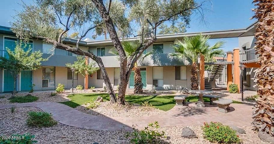 1930 E CAMELBACK Road #A4U, Phoenix, AZ