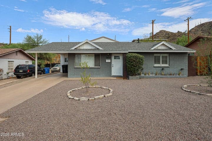 9854 N 1st Street, Phoenix, AZ