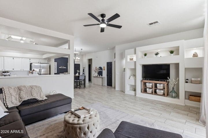 7006 E JENSEN Street #120, Mesa, AZ