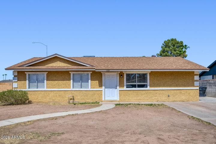 1339 N HILLCREST Circle, Mesa, AZ