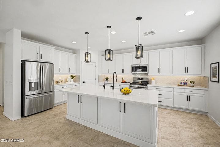 14283 W ALAMEDA Road, Surprise, AZ
