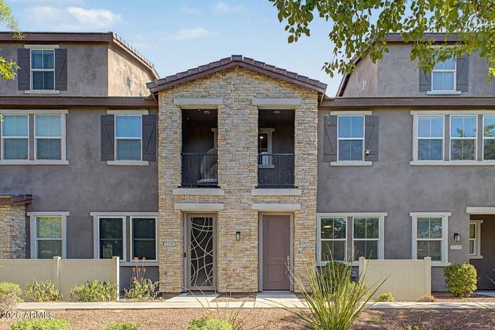 2344 E HIDALGO Avenue, Phoenix, AZ