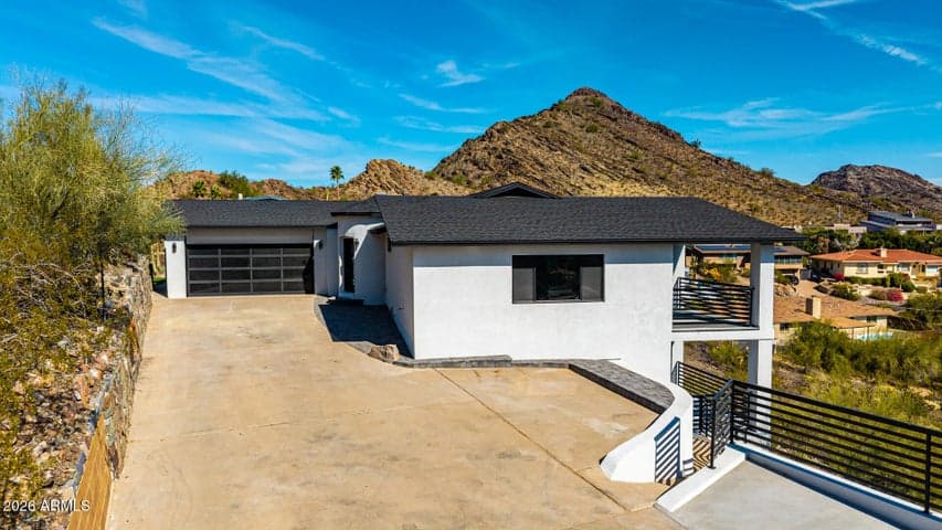 1402 E LAS PALMARITAS Drive, Phoenix, AZ