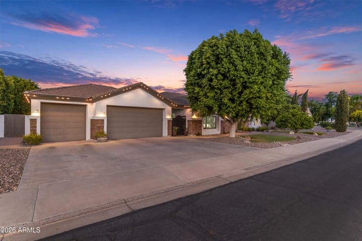 1261 N LOS ALAMOS --, Mesa, AZ