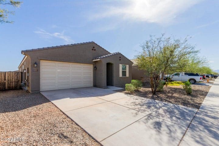 12329 W STATE Avenue, Glendale, AZ