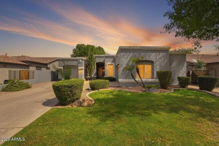938 E Loma Vista Street, Gilbert, AZ