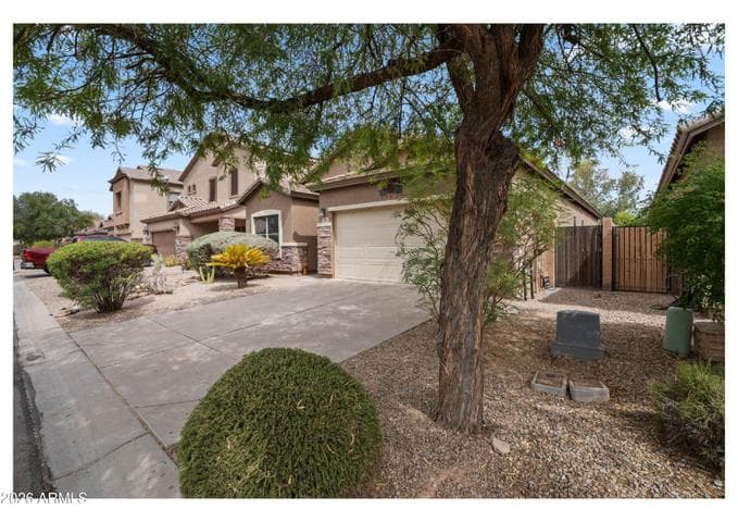 98 W DESERT VISTA Trail, San Tan Valley, AZ