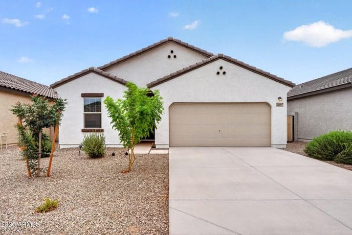 2097 E GRAZING MEADOW Lane, San Tan Valley, AZ