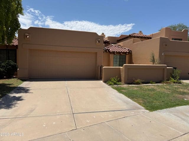 7749 E MONTEBELLO Avenue, Scottsdale, AZ