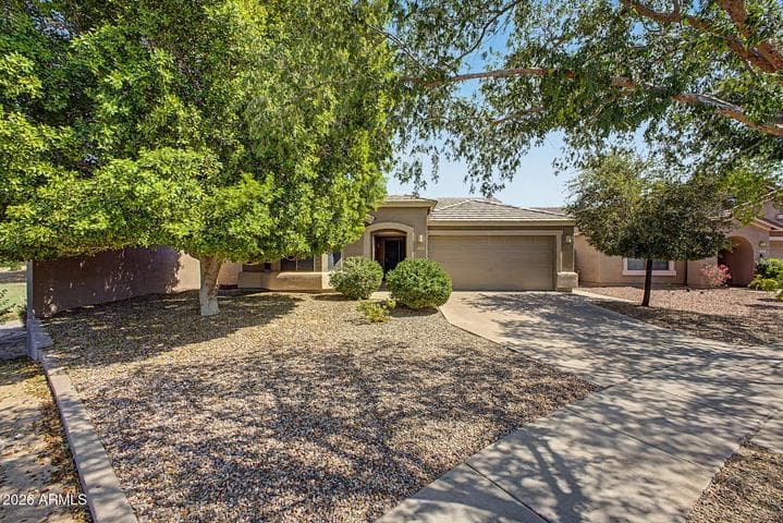 1743 E BRANHAM Lane, Phoenix, AZ
