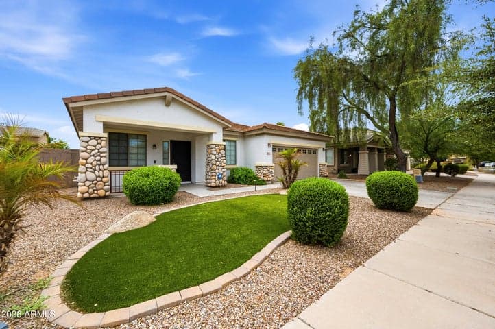 8771 W GARDENIA Avenue, Glendale, AZ