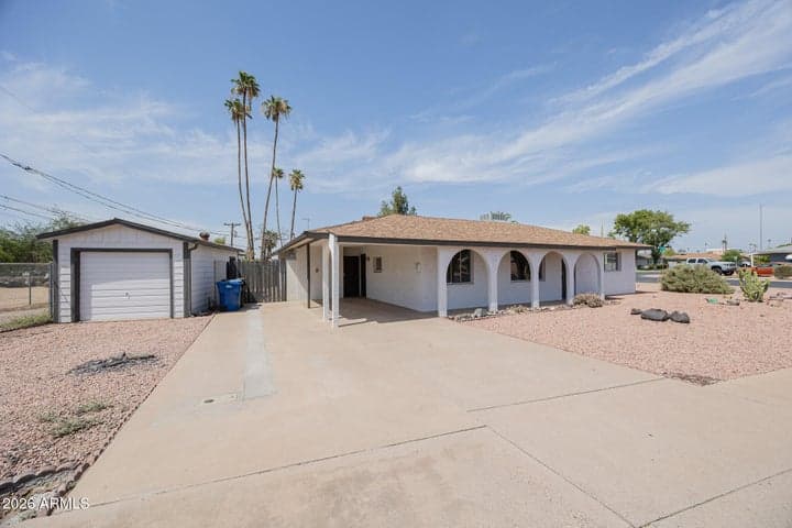 1140 W 7TH Street, Mesa, AZ