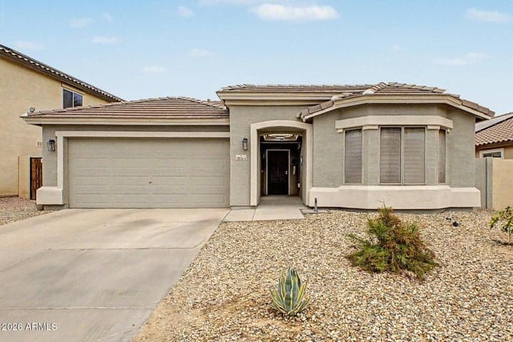 18164 W DESERT Lane, Surprise, AZ