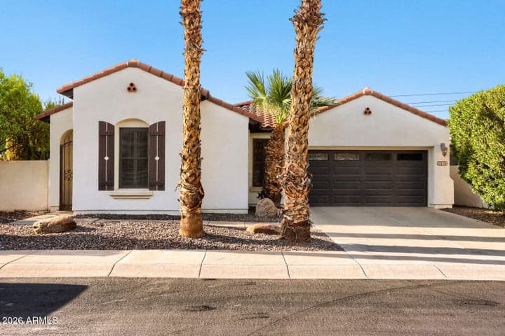 2178 E WISTERIA Drive, Chandler, AZ