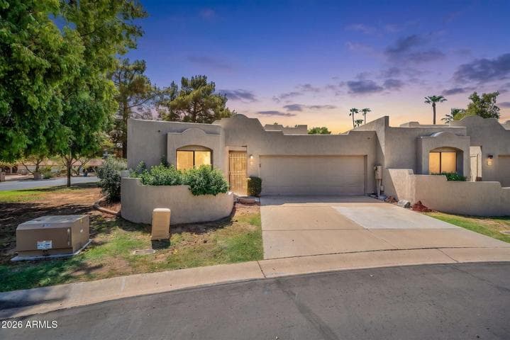 1102 E ACACIA Circle, Litchfield Park, AZ