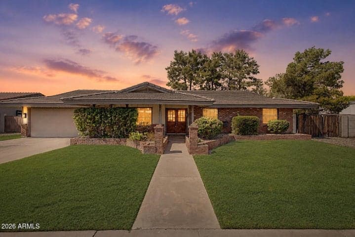 2260 E JASMINE Street, Mesa, AZ