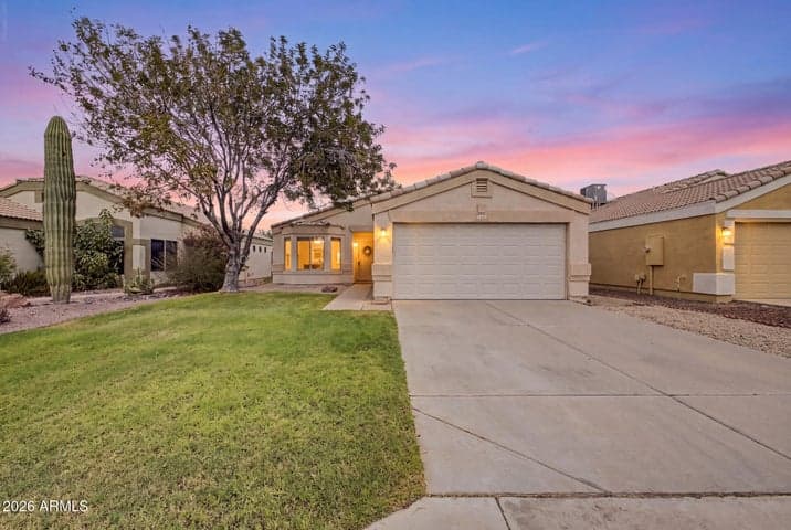 1368 W 18TH Avenue, Apache Junction, AZ