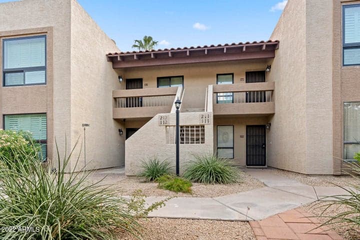 8651 E Royal Palm Road #212, Scottsdale, AZ