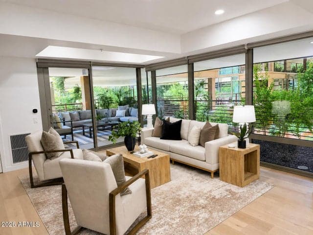 7161 E RANCHO VISTA Drive #2002, Scottsdale, AZ