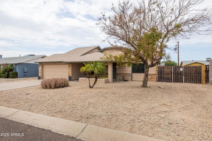 1510 W WICKIEUP Lane, Phoenix, AZ