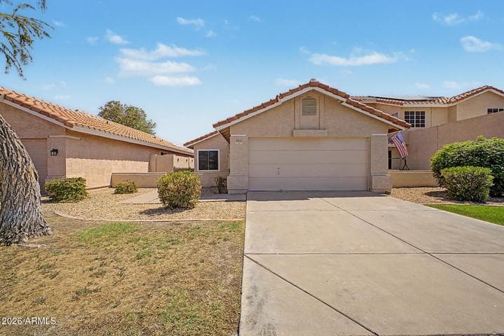 8021 W PARADISE Drive, Peoria, AZ