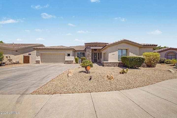 14426 W AVALON Drive, Goodyear, AZ