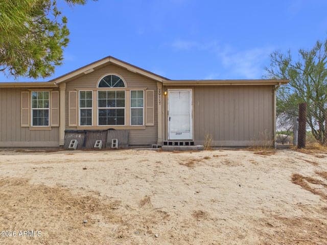 20117 W NARRAMORE Road, Buckeye, AZ