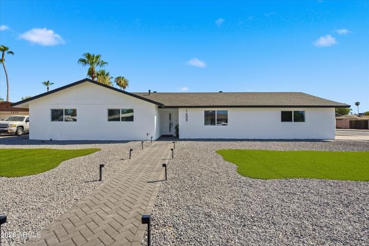 1609 E Glencove Street, Mesa, AZ