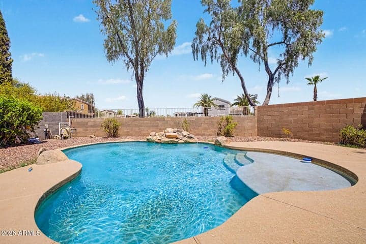 17514 W BOCA RATON Road, Surprise, AZ