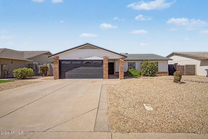 804 W NOPAL Place, Chandler, AZ