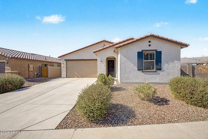 2856 W Monte Way, Laveen, AZ