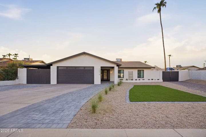 10618 N 27TH Street, Phoenix, AZ