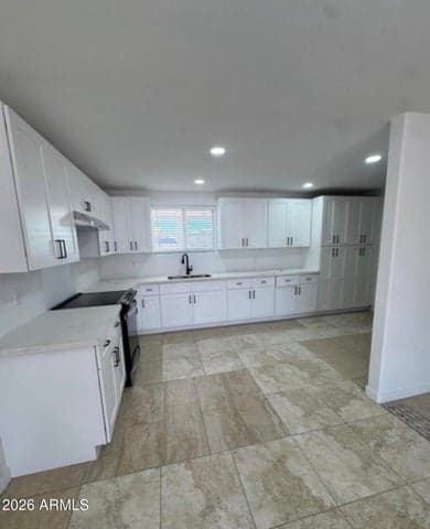 3026 N 40TH Drive, Phoenix, AZ