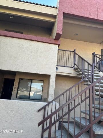 10828 N BILTMORE Drive #227, Phoenix, AZ