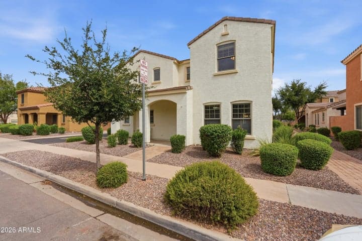 2944 E Megan Street, Gilbert, AZ