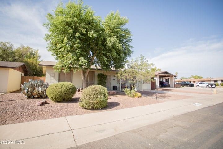 1008 W MURIEL Drive, Phoenix, AZ