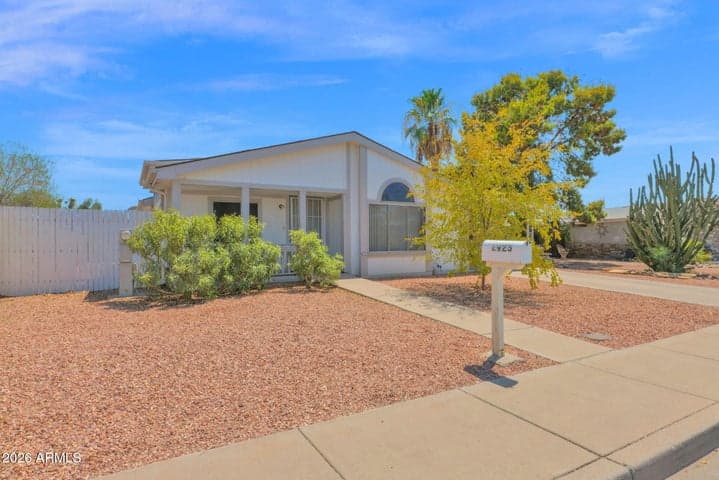 2923 E TONTO Lane, Phoenix, AZ