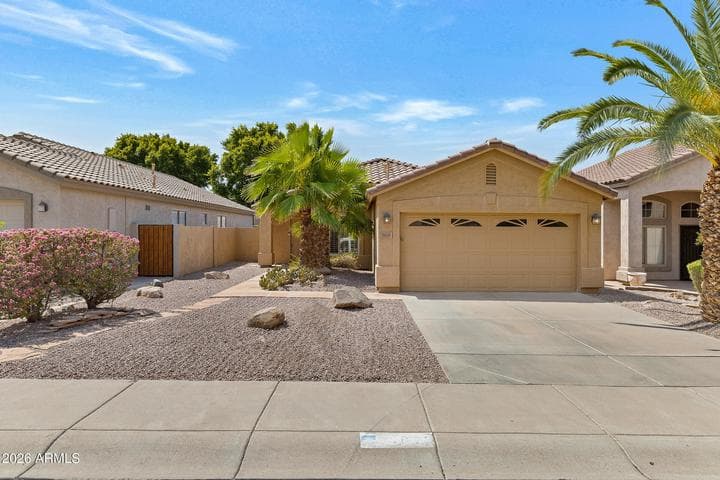 1819 W BROOKWOOD Court, Phoenix, AZ