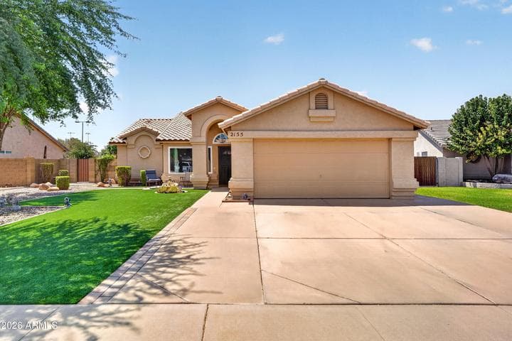2155 E SHERRI Drive, Gilbert, AZ